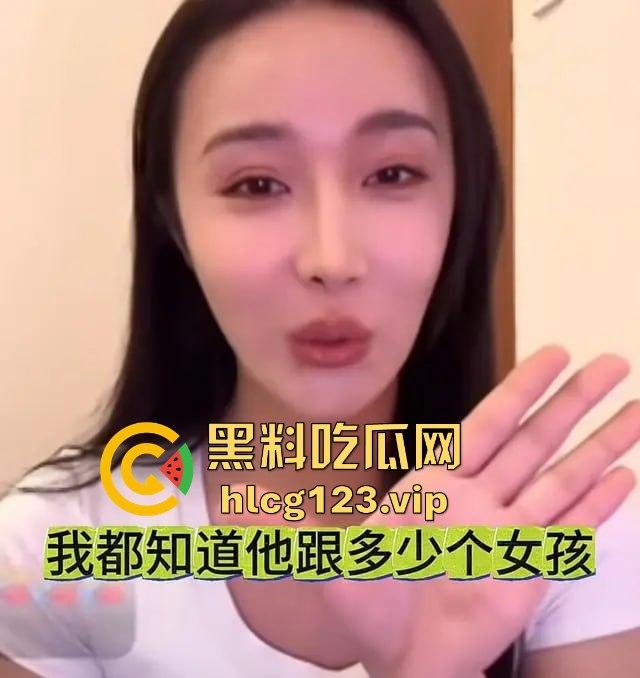 软饭小王子『焦皮』!抱富婆、撩老头,变性网红『智博』钱袋被掏空,软饭吃到爽!-29