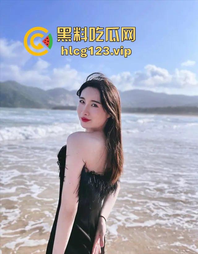 软饭小王子『焦皮』!抱富婆、撩老头,变性网红『智博』钱袋被掏空,软饭吃到爽!-37