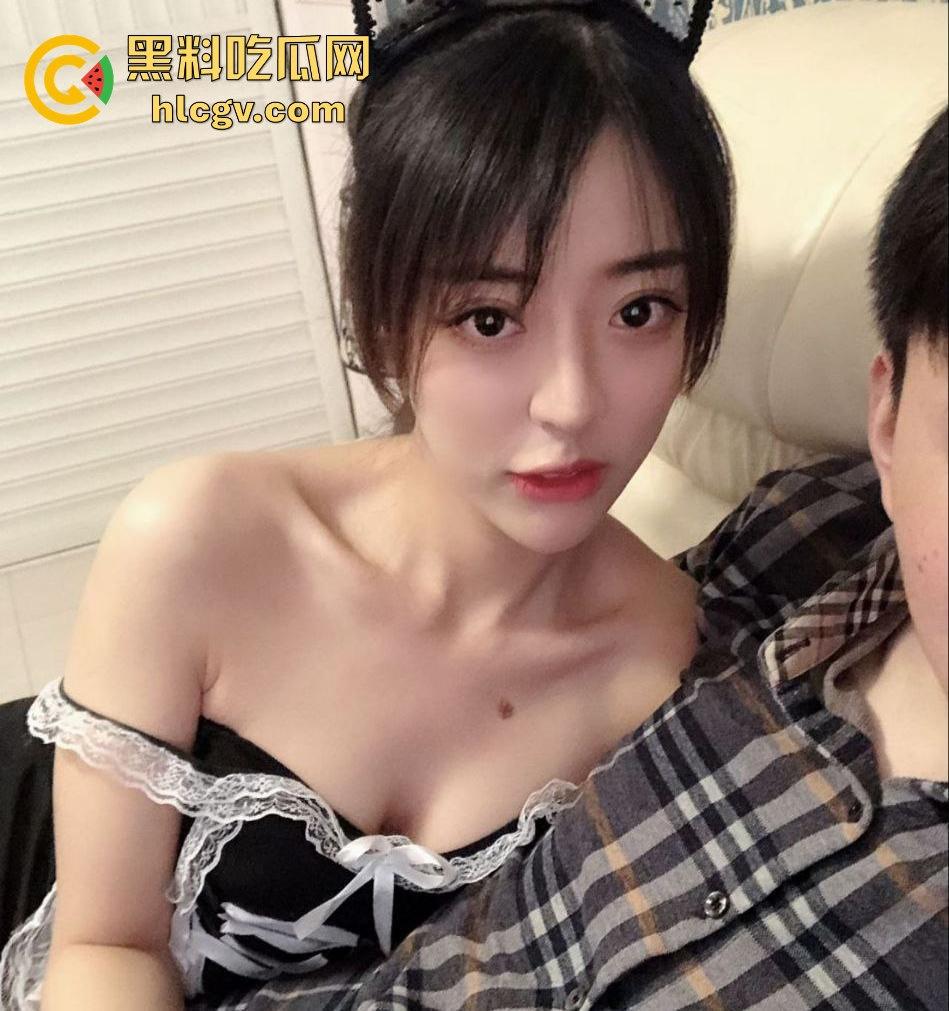 瓜友怒曝三年女友【李玉婷】偷吃丑闻!平时嫌男友脏,背地里给野男人口得比吃海底捞还香!-15