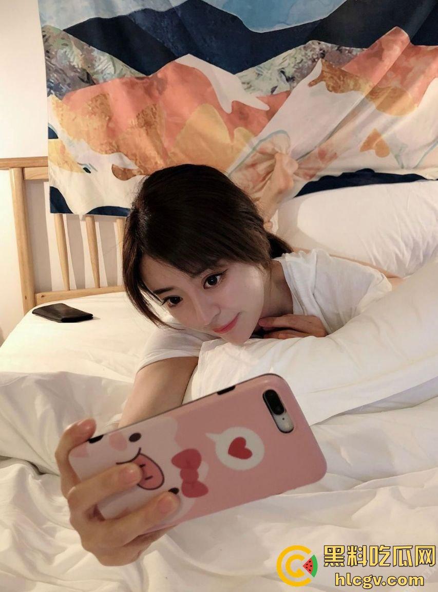 瓜友怒曝三年女友【李玉婷】偷吃丑闻!平时嫌男友脏,背地里给野男人口得比吃海底捞还香!-17