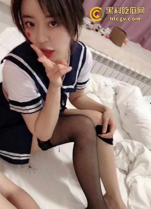 瓜友怒曝三年女友【李玉婷】偷吃丑闻!平时嫌男友脏,背地里给野男人口得比吃海底捞还香!-22