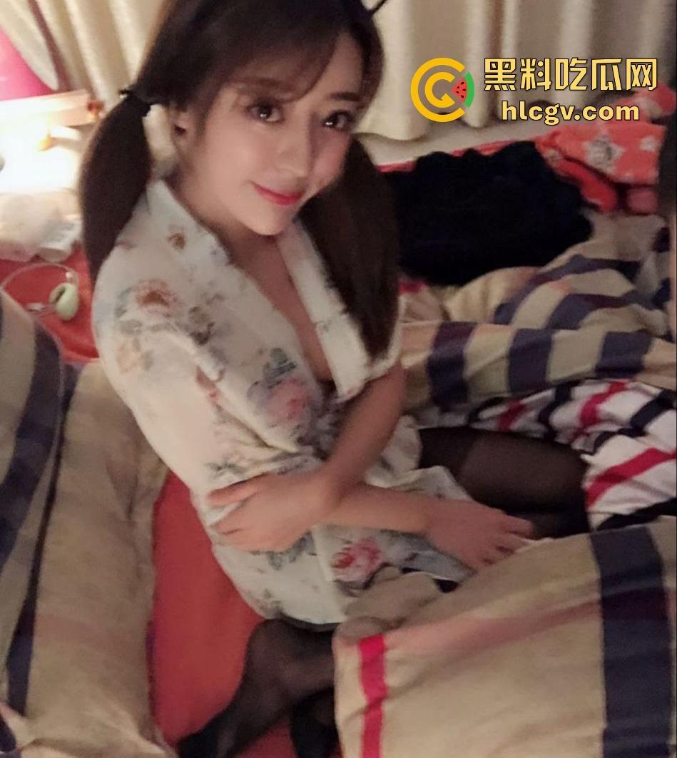 瓜友怒曝三年女友【李玉婷】偷吃丑闻!平时嫌男友脏,背地里给野男人口得比吃海底捞还香!-28