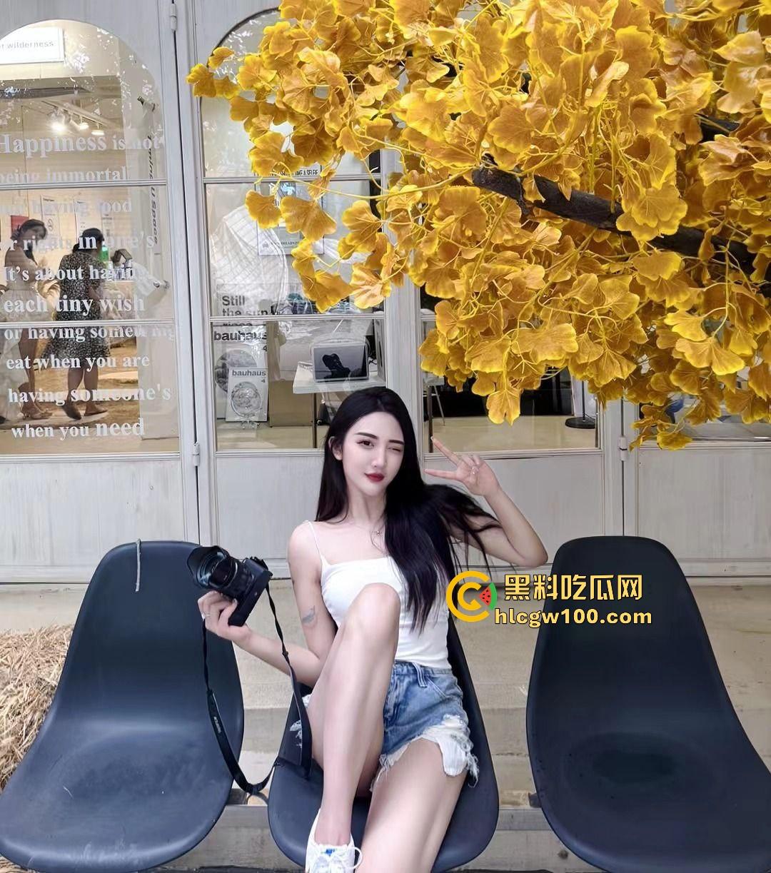 邻里偷情实录,麻将桌上勾搭的骚少妇,老公一出门就开干,69互口倒挂金钩,高潮夹得老王原地喷射!-7