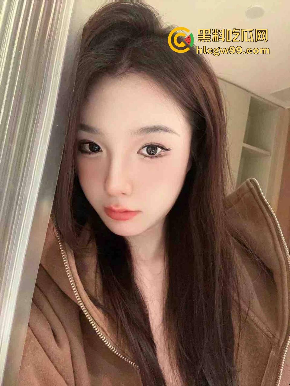 高颜值极品萝莉小母狗【穆穆】娇小白嫩身材,连白虎馒头又甜又骚都无可挑剔,唯一问题就是雷子太小!-6