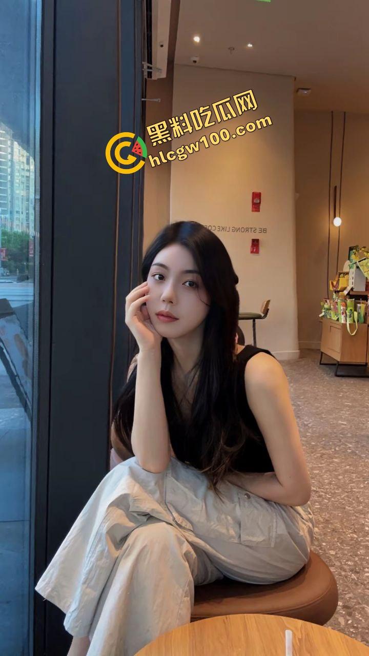 江苏徐州社会气质反差骚鸡贱逼『任嫦』勾引大哥车上激情全裸操逼车震!钟点房后入爆干!原创独家流出!-4