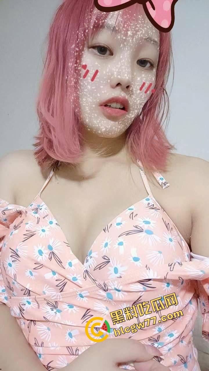 山东青岛大学生【李凤】单亲家庭,缺父爱,见哥哥就跪,学校里嫩男根本喂不饱她!-4