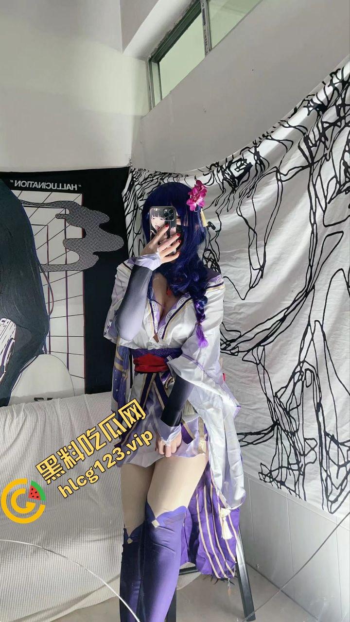 推特反差福利姬【你的kk】10月最新写真泄出,炮机狂插紧致小穴,白浆喷得满屏!-19