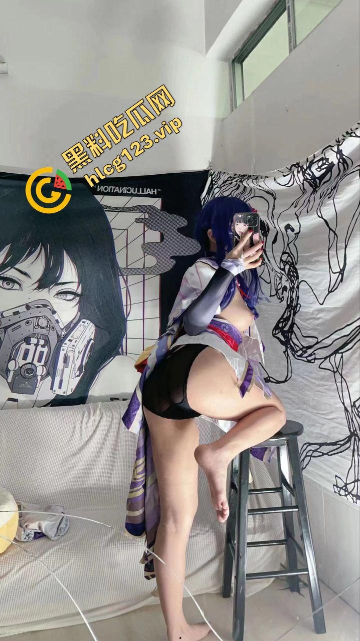 推特反差福利姬【你的kk】10月最新写真泄出,炮机狂插紧致小穴,白浆喷得满屏!-25