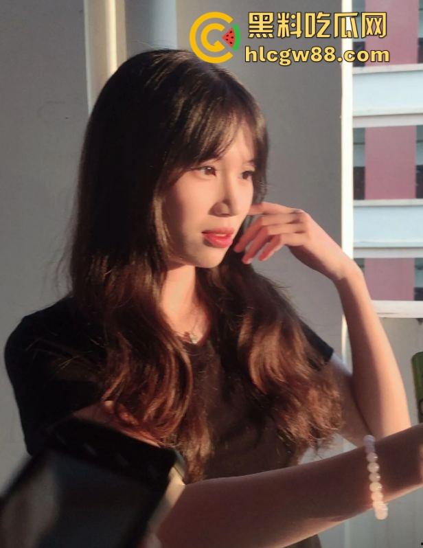 19岁师范浪娃『庄小慧』不恋爱只操炮,周六酒店速干嫩洞来一发,网上母狗骗子横行,兄弟们捅逼别翻车!-6