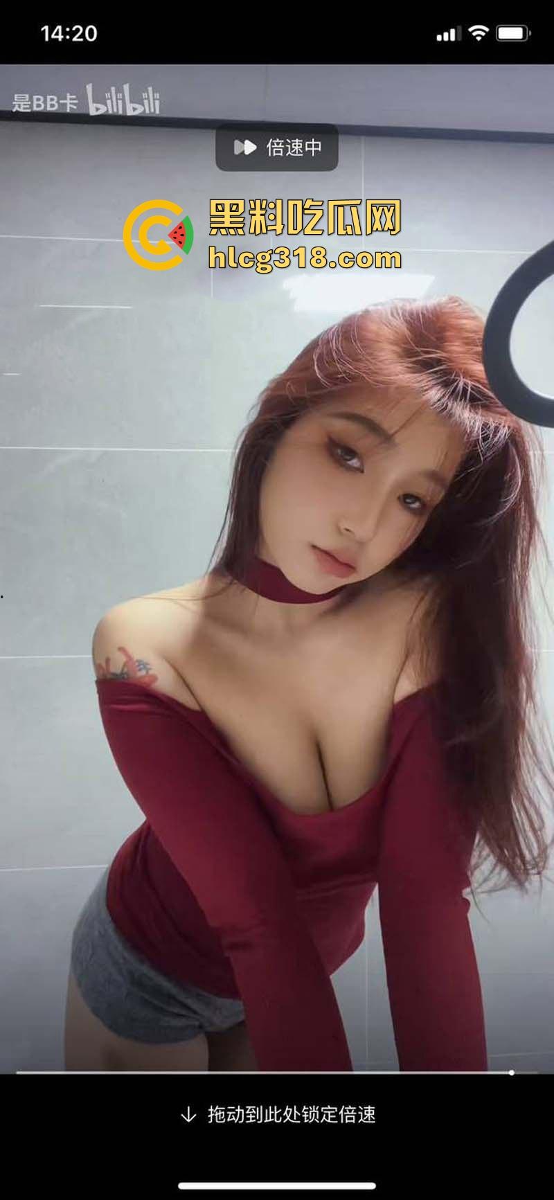 B站高颜值微胖网红【BB卡】定制大尺度私拍曝光!露点巨奶性感翘臀,红色战袍搔首弄姿,诱惑力十足-4