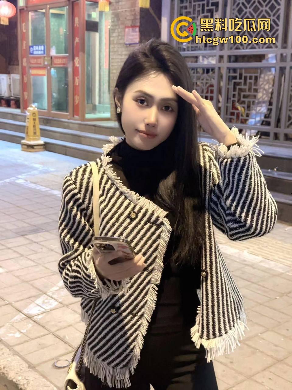 不羡鸳鸯不羡仙,只羡富婆每一天,王婆天选男模开局撒钱招呼肌肉,淫乱派对全程狂嗨,富婆的快乐你想不到!-2