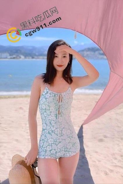 海角乱伦大神与嫂子的激情夜!嫂子洗完澡后排卵发情,疯狂求操浓精内射,全程浪叫骚话超多!-1