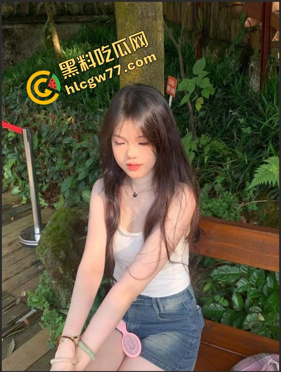 川师大『王佳』性爱视频遭炮友泄密,粉嫩骚穴纯熟口活,校园纯欲女神人设爆碎!-1