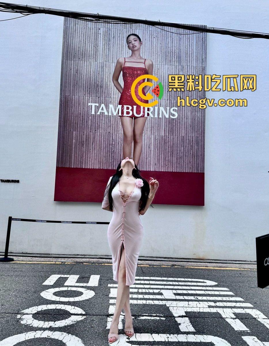 上海高颜值外围女【sweet】白天露出晚上拼床!一份钱挣两份,兄弟们快来品品细糠!-3