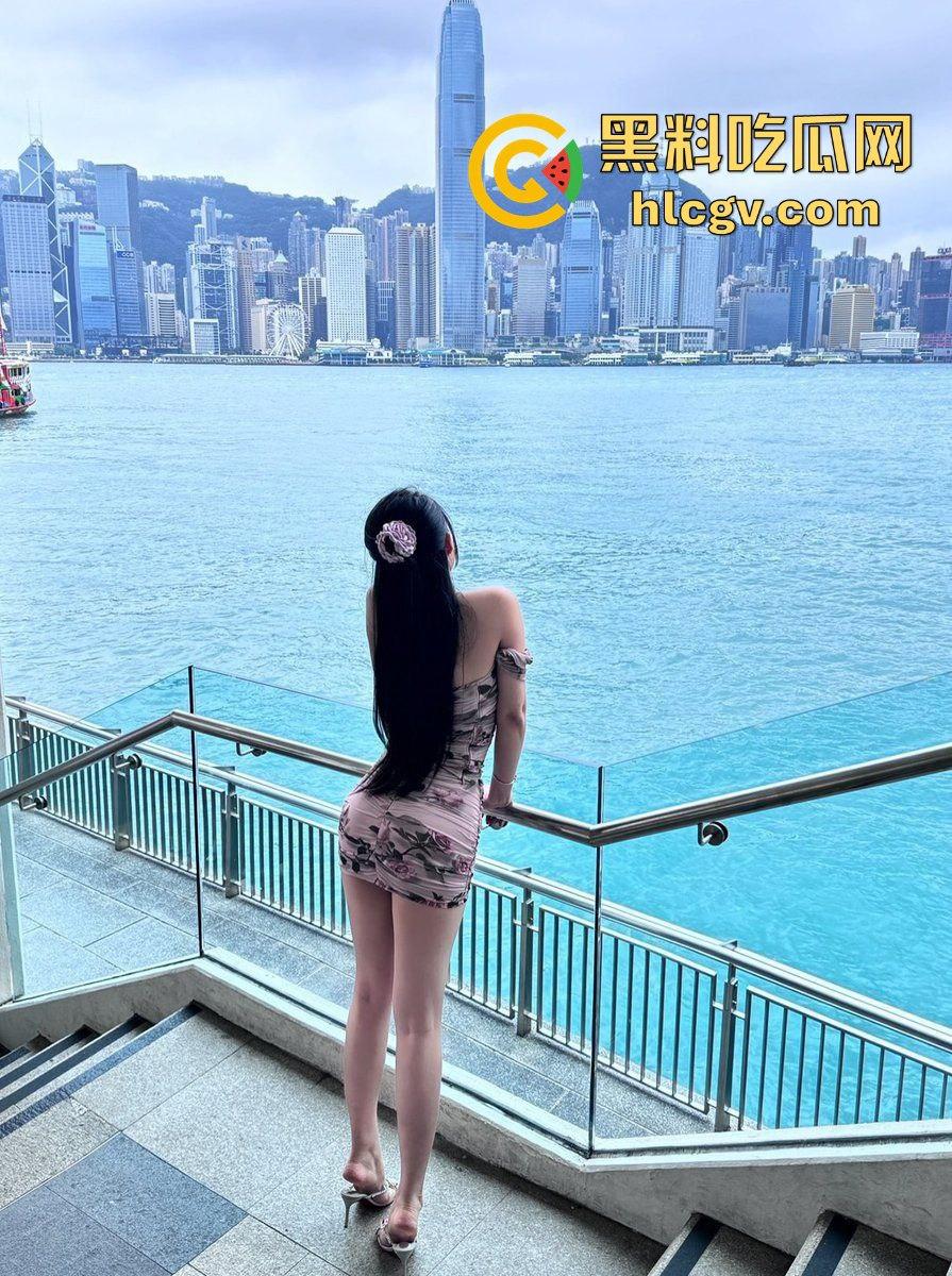 上海高颜值外围女【sweet】白天露出晚上拼床!一份钱挣两份,兄弟们快来品品细糠!-4