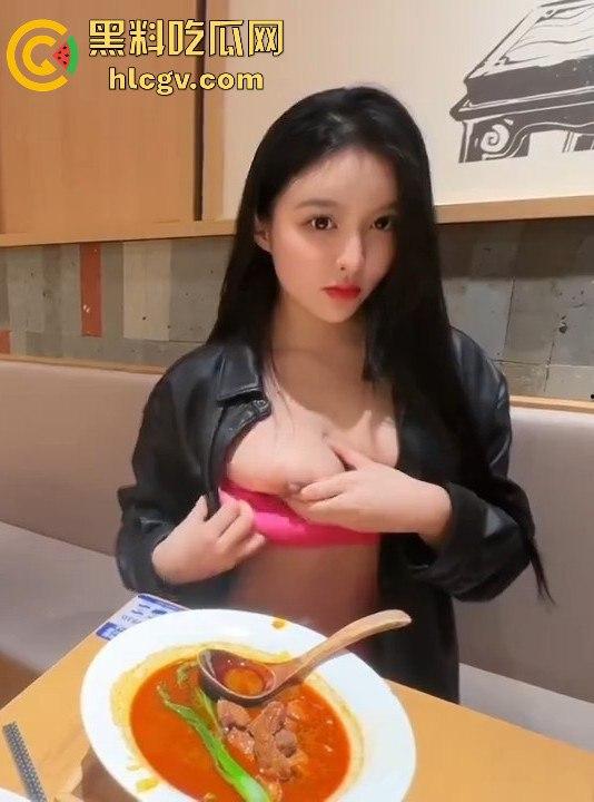 上海高颜值外围女【sweet】白天露出晚上拼床!一份钱挣两份,兄弟们快来品品细糠!-14