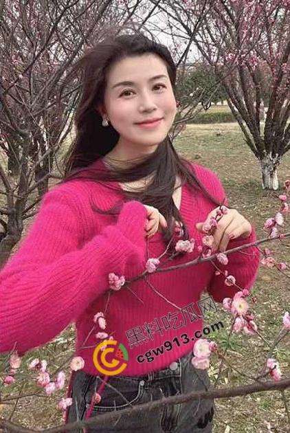 山东风韵熟女出轨门!40岁人妻陈姿约炮猛男,现场实拍娇喘连连、淫水四溢,各种姿势爆操至高潮-2