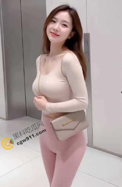 海角乱伦大神爆操熟睡的亲姐姐！嫩穴豪乳狂揉，骚水四溅，暴力抽插，无套内射，姐弟乱伦情欲夜-2