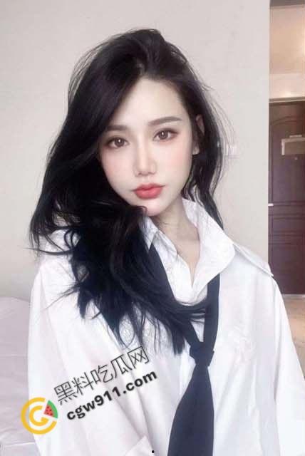 海角大神爆操亲姐姐!极品淫穴疯狂求操,雪白美乳春色无边,内射骚穴,激情无限-1