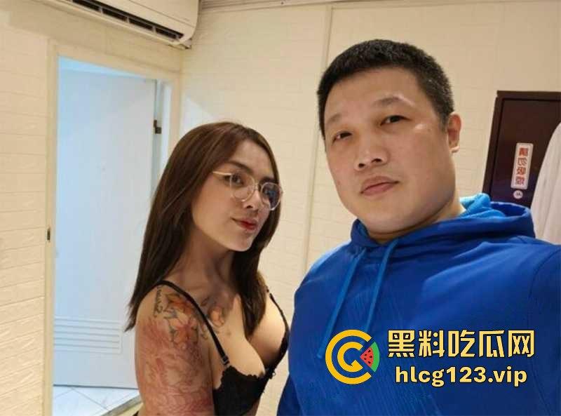 台湾推特网红健身帅哥辉哥,靠叫鸡拍摄贩卖视频,极品女神身材火辣被操得爽翻天!-3