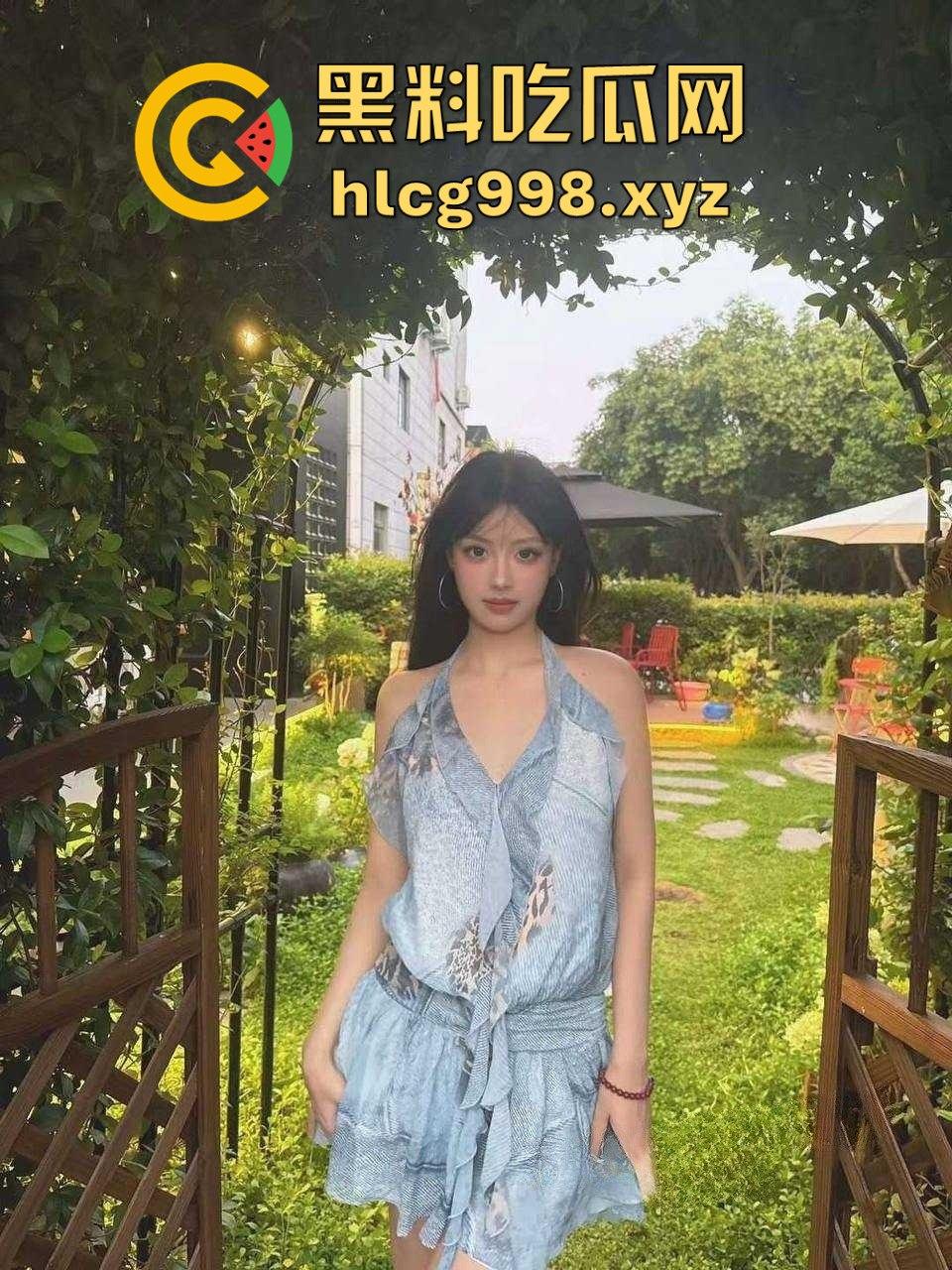 约炮新疆喀什母狗『邹琳薇』!蝴蝶逼骚到飞起,聊了一个月忍不住飞去透批,直接把小蝴蝶干肿!-1