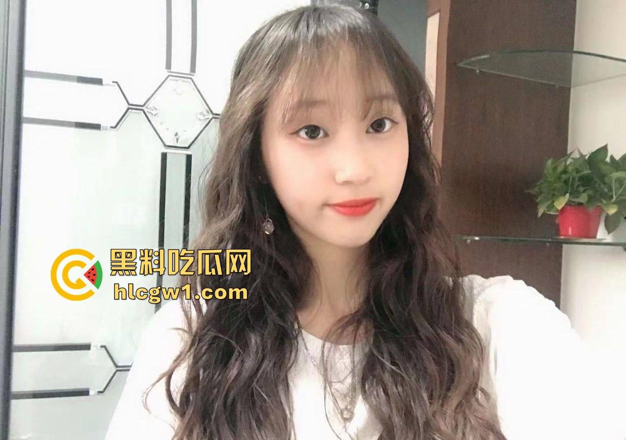 太原漂亮大学生妹子【刘晓晴】爆出猛料!穿情趣女仆装伺候男友,骚得彻底放飞自我!-2