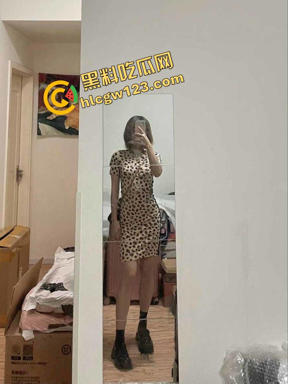 青岛大学研究生【程明琪】塌房 清纯学霸身材堪比模特,却被渣男曝光床照,粉嫩身躯全网疯传!-8