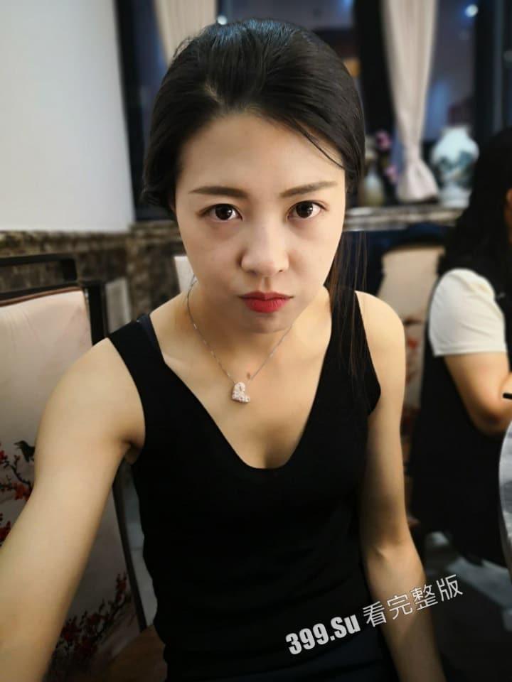 重庆渝北4S店 销售经理 王芳子 已婚轻熟女出轨多人 还签署性奴契约 被爆出身份信息及大量生活照和性爱视频-11