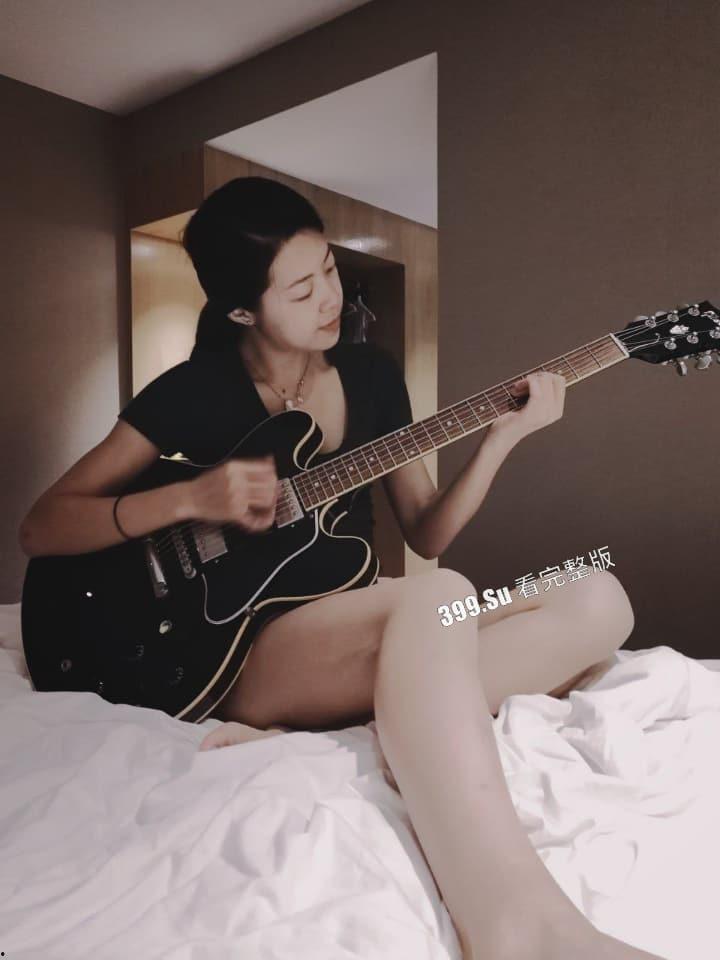 重庆渝北4S店 销售经理 王芳子 已婚轻熟女出轨多人 还签署性奴契约 被爆出身份信息及大量生活照和性爱视频-19