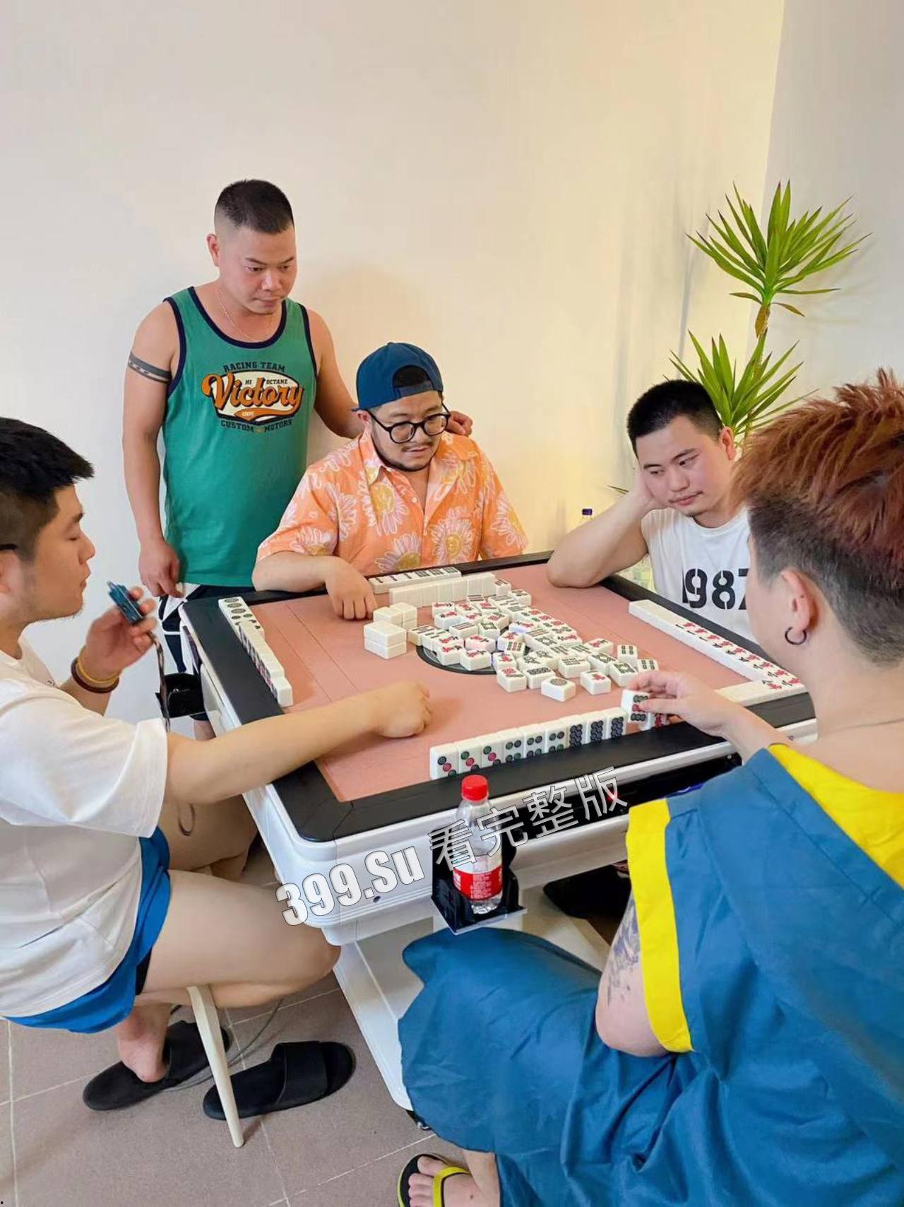 广东惠州 男同gay 开性爱派对 目前全部失联 疑似集体入局子进修 聊天记录曝光 附大量现场视图-3