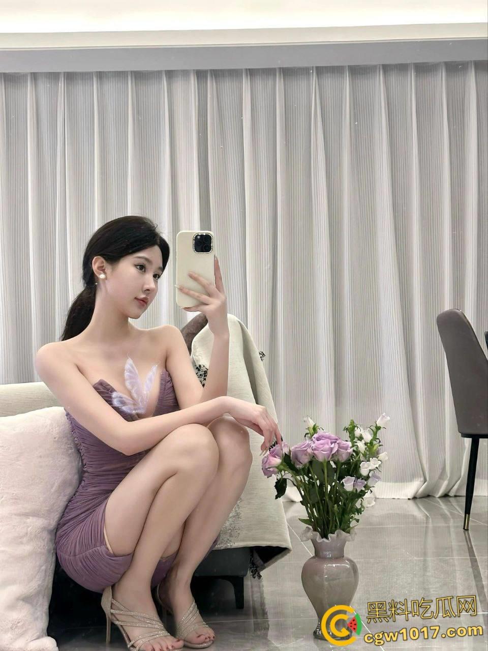 七夕最好的礼物是姐姐,高跟鞋开档丝袜后入爆操,反差姐姐主动要求爆菊,丝滑无套双洞齐插内射菊花!-1