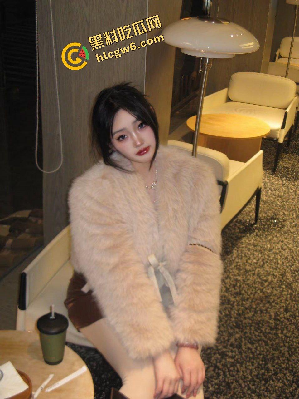 仙桃职业反差女大学生骚贱母狗【姚美喻】不给渣男日逼遭曝光不雅！小肥鲍很欠操！原创独家流出！-4