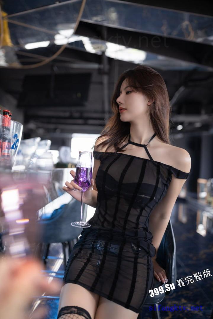 秀人网顶流女神 阿朱最新写真 演绎剧情 酒吧喝醉被捡尸 贞操带打开后 海鲜馒头一发不可收拾（81P+1v）-30