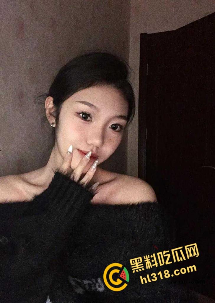 青岛农业大学【宋冉冉】,首次下海经验不足被骗炮,还被渣男中途摘套内射,现在大学妹都这么单纯吗 ?-3