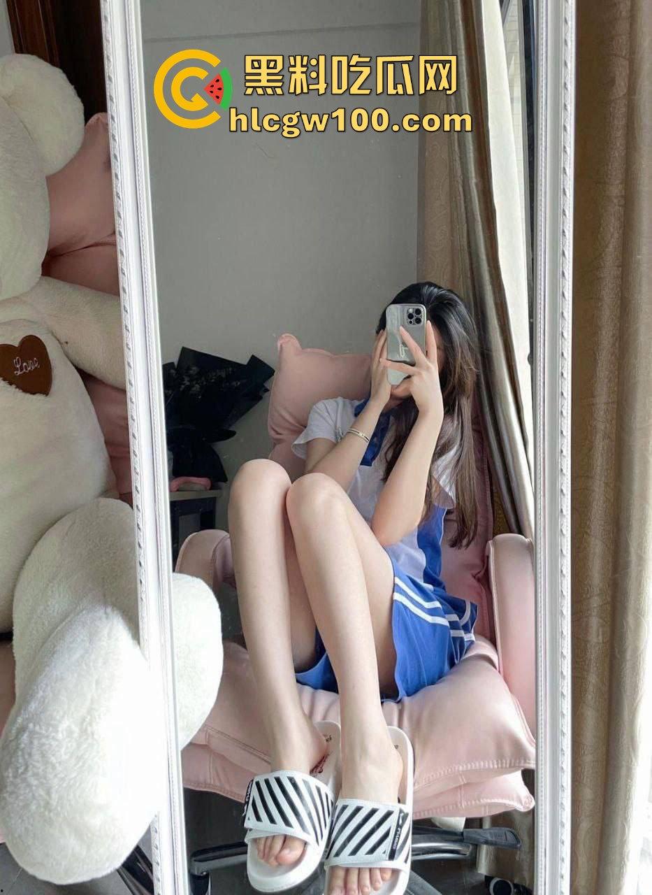 深圳艺术高中高三反差母狗【曾文文】调教过程曝光,年纪轻轻就学些骚的喜欢被调教。-1