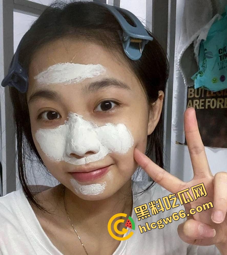 深圳罗湖人民医院反差护士『王艾琳』白天打针救人，晚上主动脱裤求插，深圳最会反差装的职业淫娃！-6