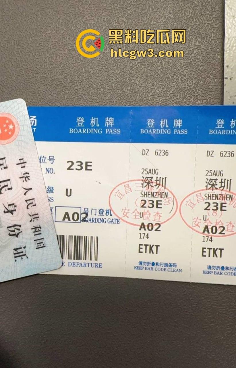 极品反差少女【凌薇】线下约啪金主爸爸多P全套性爱自拍疯传，清纯脸配骚浪身子，真他妈是反差婊中的极品！-1