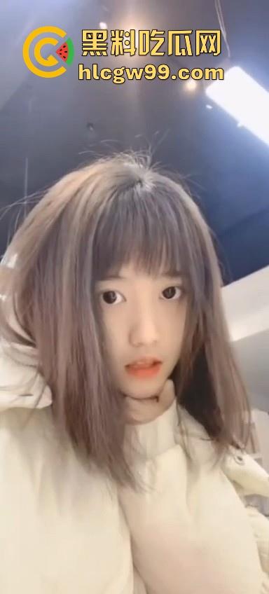 瓜友投稿!又当又立的反差婊【吴亦舒】出来卖还说自己很纯,瓜友怒报性爱视频流出。-11