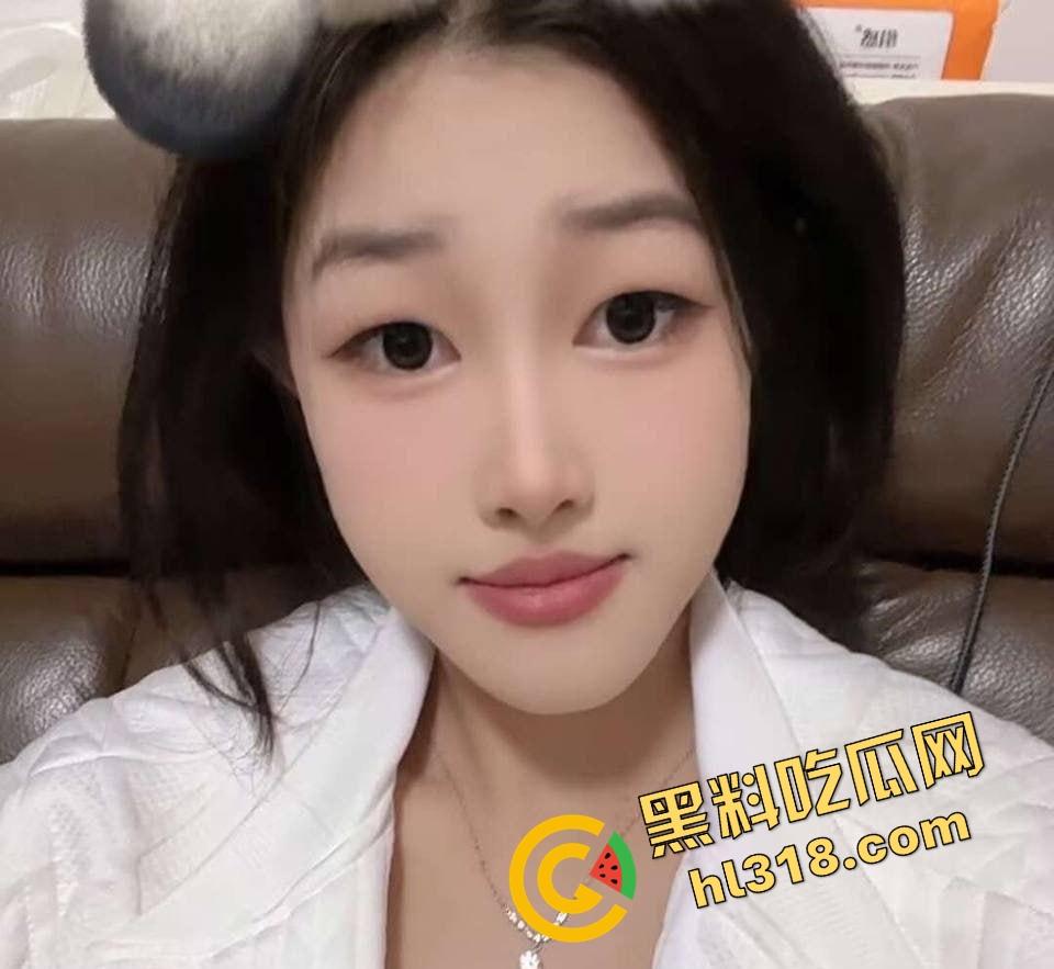 暑假不打工专下海,『江嘉玥』被金主调教成任人爆操的蜜穴娃娃,人家假期暑假工,她假期暑假鸡!-1