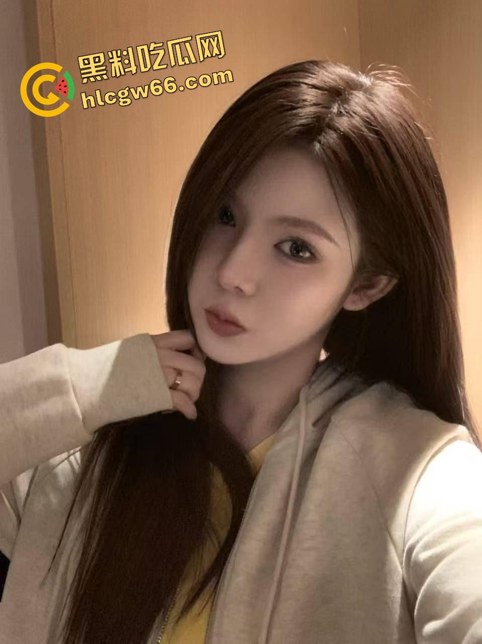 闺蜜卧底变情妇,天津巨乳少妇『李丹 』我老婆的闺蜜竟然成了我深夜在浴室猛操两小时的发泄母狗?-5