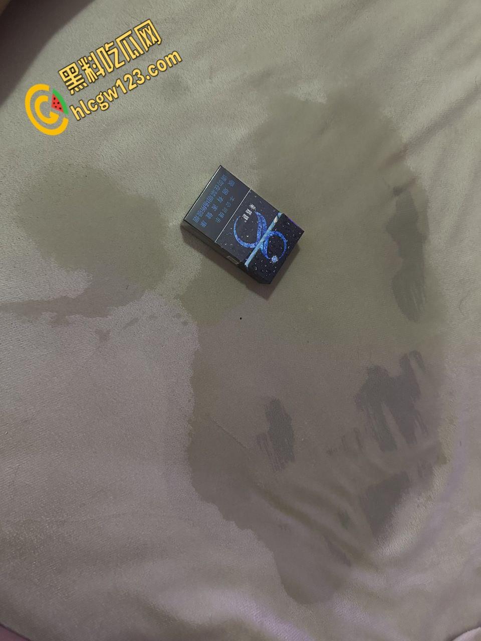 反差坦克BBW太会撩，巨乳肥臀无套后入，这G奶不玩乳交可惜了!-10