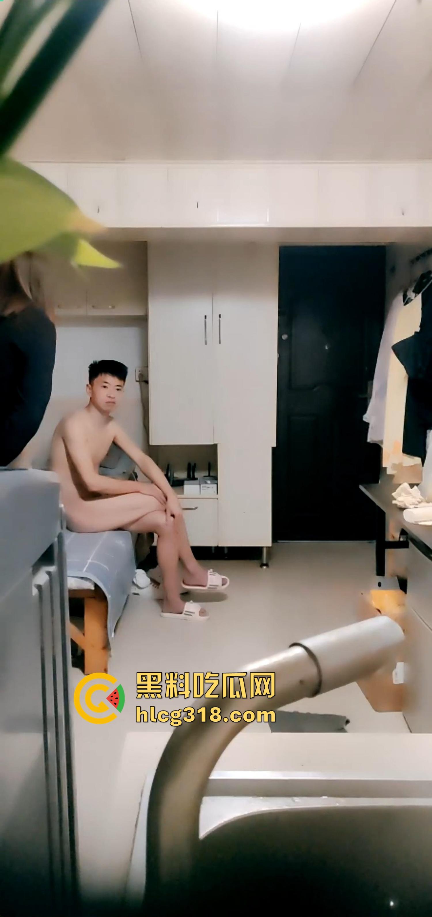 抖音热瓜『阿红』男扮女装约直男健身教练、小鲜肉肌肉男,中门对屌只打高端局,当代第一个千人斩伪娘!-35