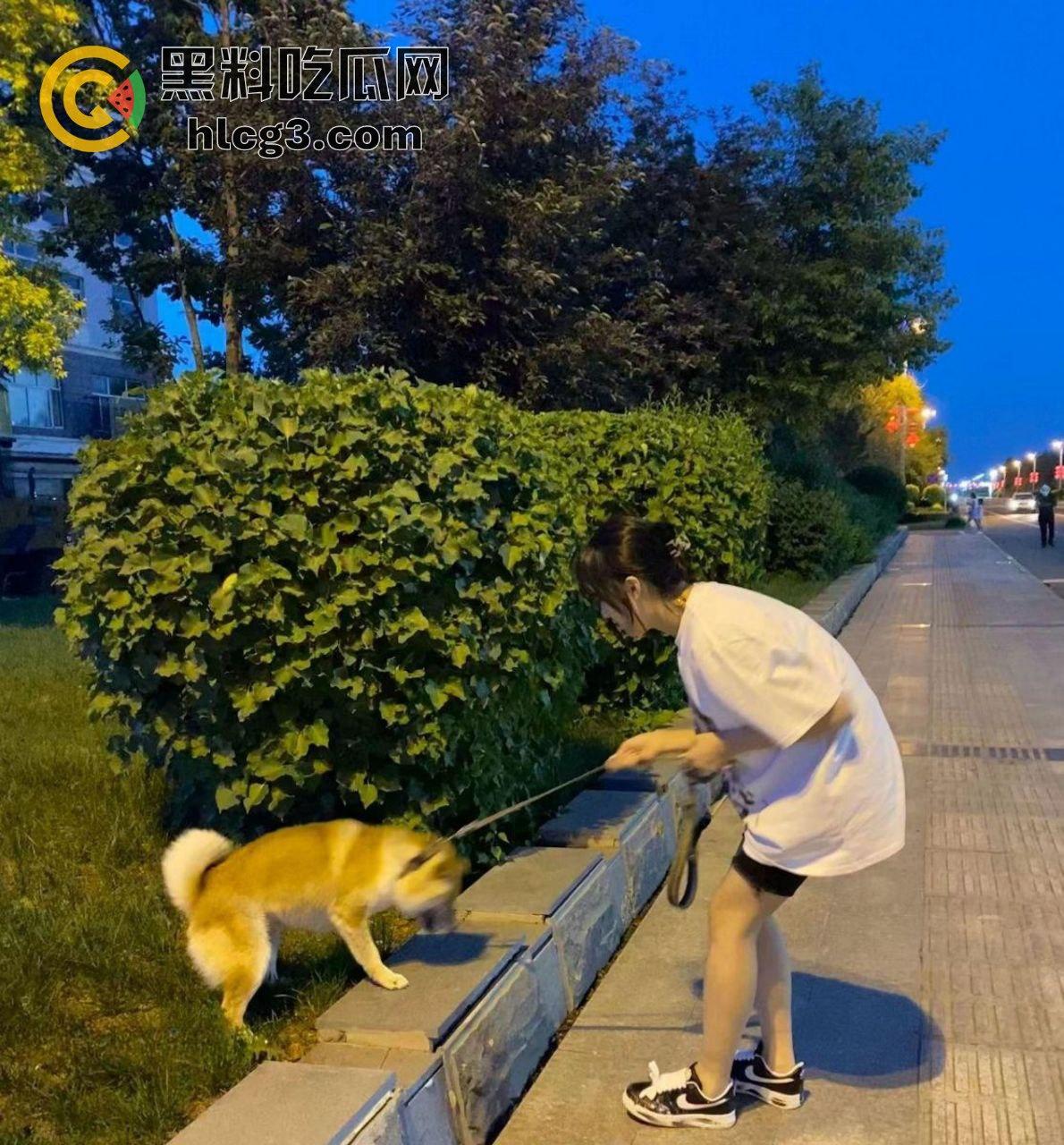 叶璇亲密旅拍视频流出,上海美女与青岛男友激情狂欢,云盘泄密大尺度片段引发轰动!-11