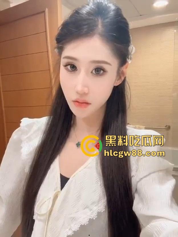 混迹马来迪拜柬埔寨外围女【邝葵魁】欠债不还拉黑恩人!两万多欠款理直气壮骂人,曝光婊子做爱的样子!-10