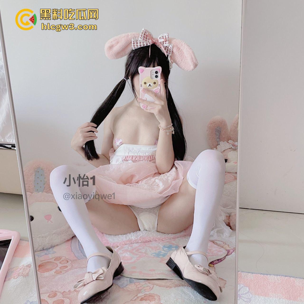 推特极品少萝浙江清纯双马尾【小怡1】，粉嫩白虎粉鲍诱惑满满，青春气息让人顶不住！-20