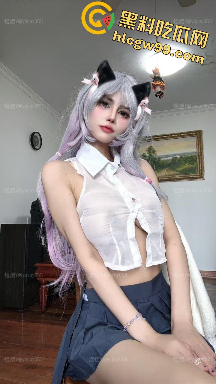 顶级CosG奶萝莉美少女福利姬【煜煜】黑丝性感情趣装裸舞，一线天美鲍榨汁自慰-21