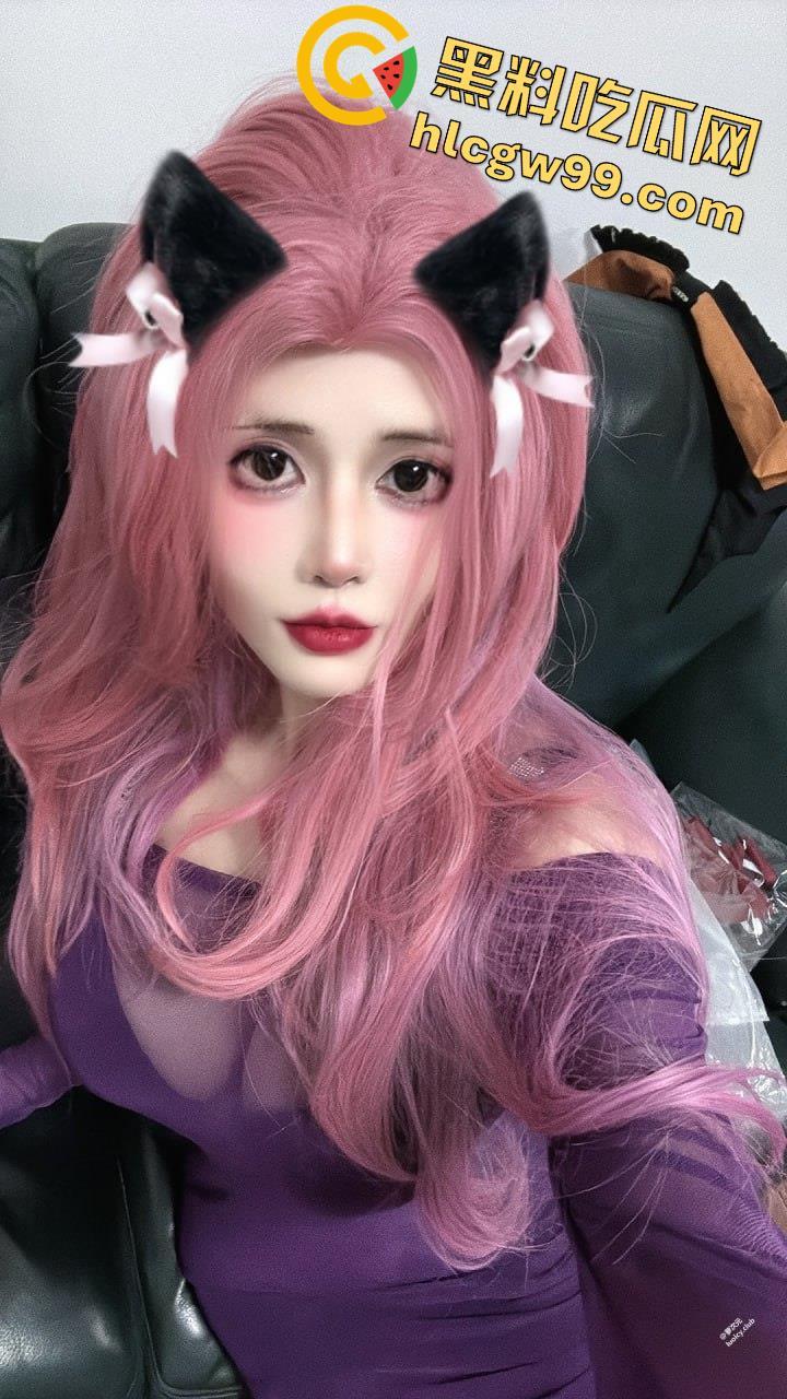 顶级CosG奶萝莉美少女福利姬【煜煜】黑丝性感情趣装裸舞，一线天美鲍榨汁自慰-46