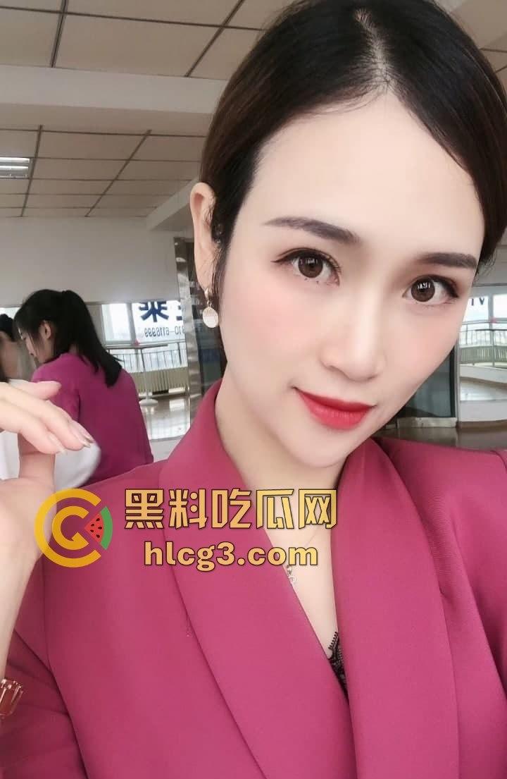 邻家空姐初长成！揭秘我与合租空姐『张蜜蜜』和她空姐朋友的反差秘密，做空姐朋友能吃瓜！-4