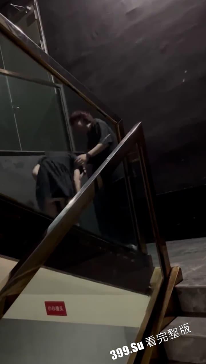 尴尬社死篇 视频里开头第一句话已经让我绷不住了 赶紧毁灭吧!这该死的世界!!!-2