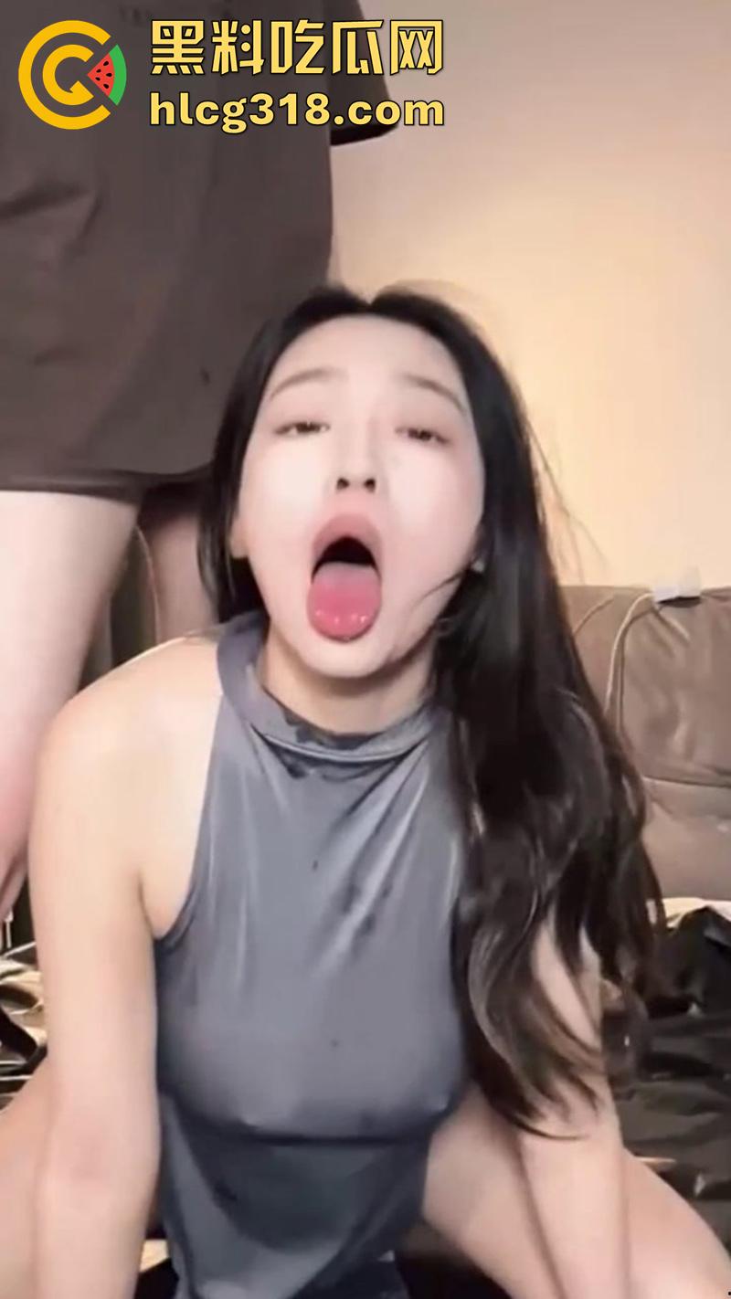 天津抖音巨乳网红【AY的奇思妙想日记】,身材绝顶腿长逆天,约炮金主后仰吃屌,活儿真棒啊!-3